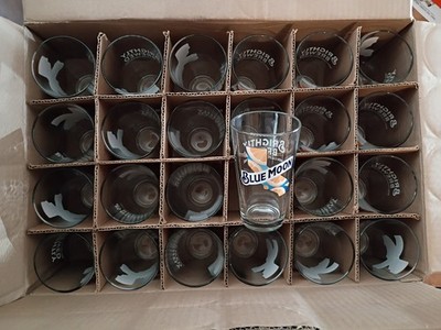 16 Oz Blue Moon Beer Pint Glass with California Style Graphic