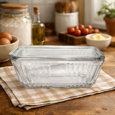 Anchor Hocking 1932 Vintage Design Glass 8 3/4" x 4 1/2" Refrigerator Dish & Lid