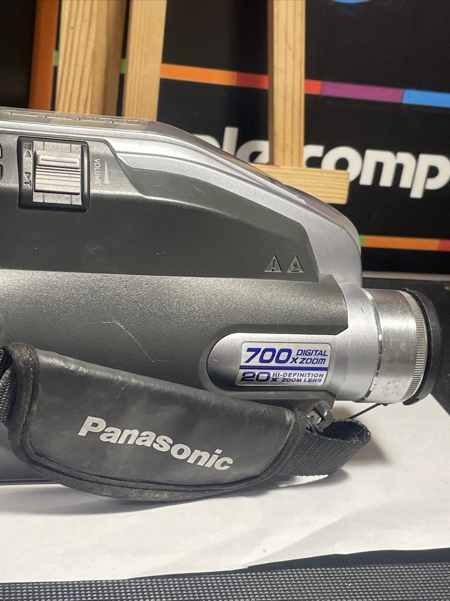 Panasonic Palmcorder 700x Digital Zoom PV-L353D No Battery | eBay