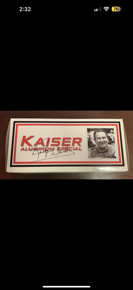 Rodger Ward #1 Kaiser Aluminum Special Dirt Champ, GMP The Vintage Series 1:18 - Image 3 of 4