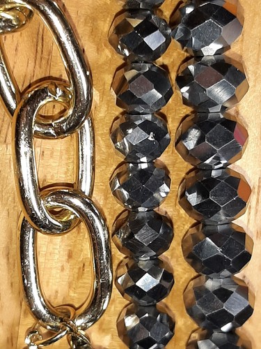 NWT Hematite Two Layer Beaded Necklace with Gold Tone Chunky Chain Jewelry NEW - Picture 3 of 3