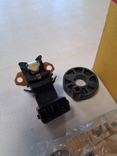 Bosch 1237011124 sensore velocità impulsi accensione per Cordoba Ibiza Golf III - Imagen 3 de 3