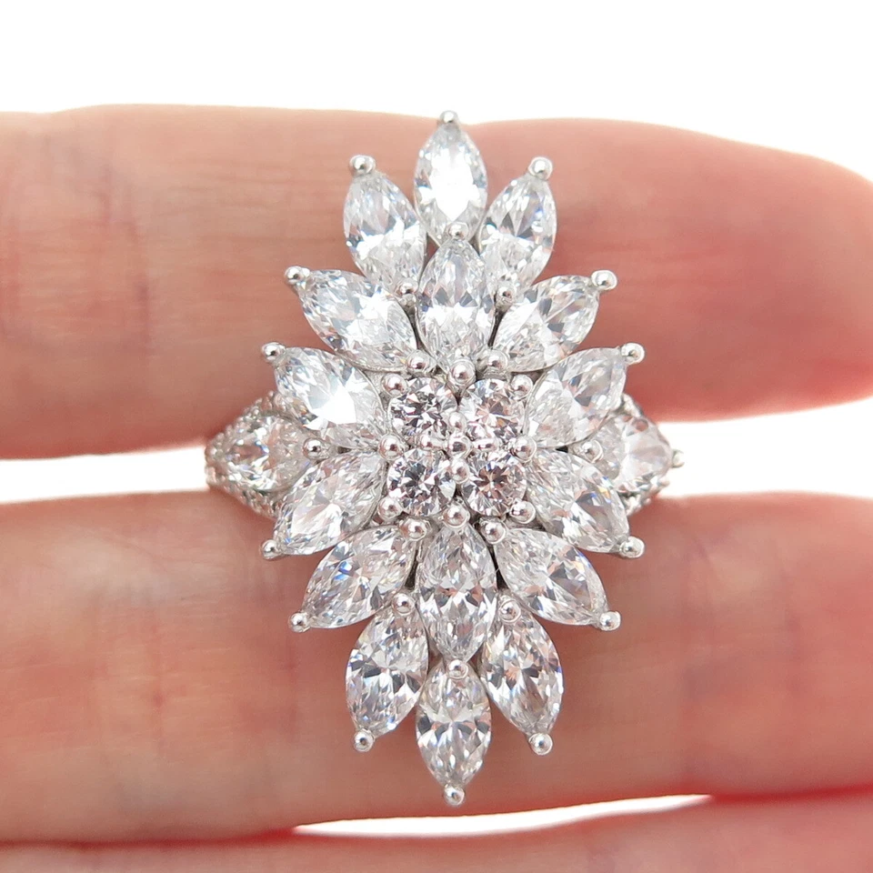925 Sterling Silver Round & Marquise-Cut C Z Cluster Ring Size 9 - Image 3 of 4