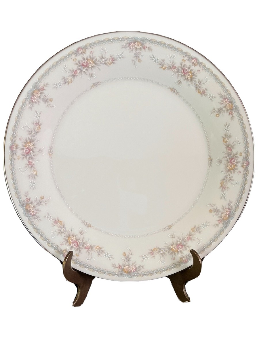 Vintage NORITAKE Veranda #3015 Dinner Plate - Made in Japan Set Of