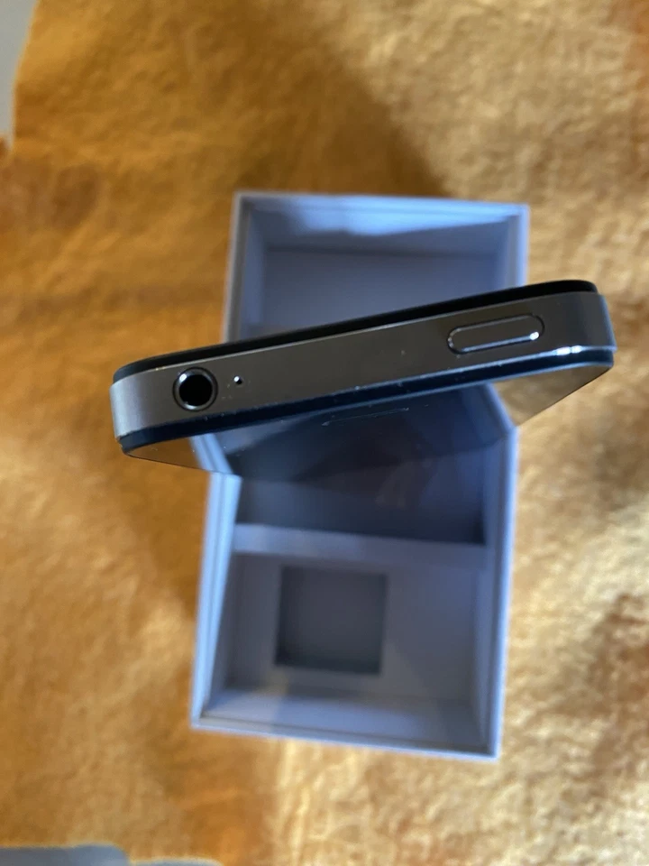 iPhone 4S 16GB Modelo A1387 Nuevo Software Apple Recarga. Mc918LL/A Foto 4 de 4