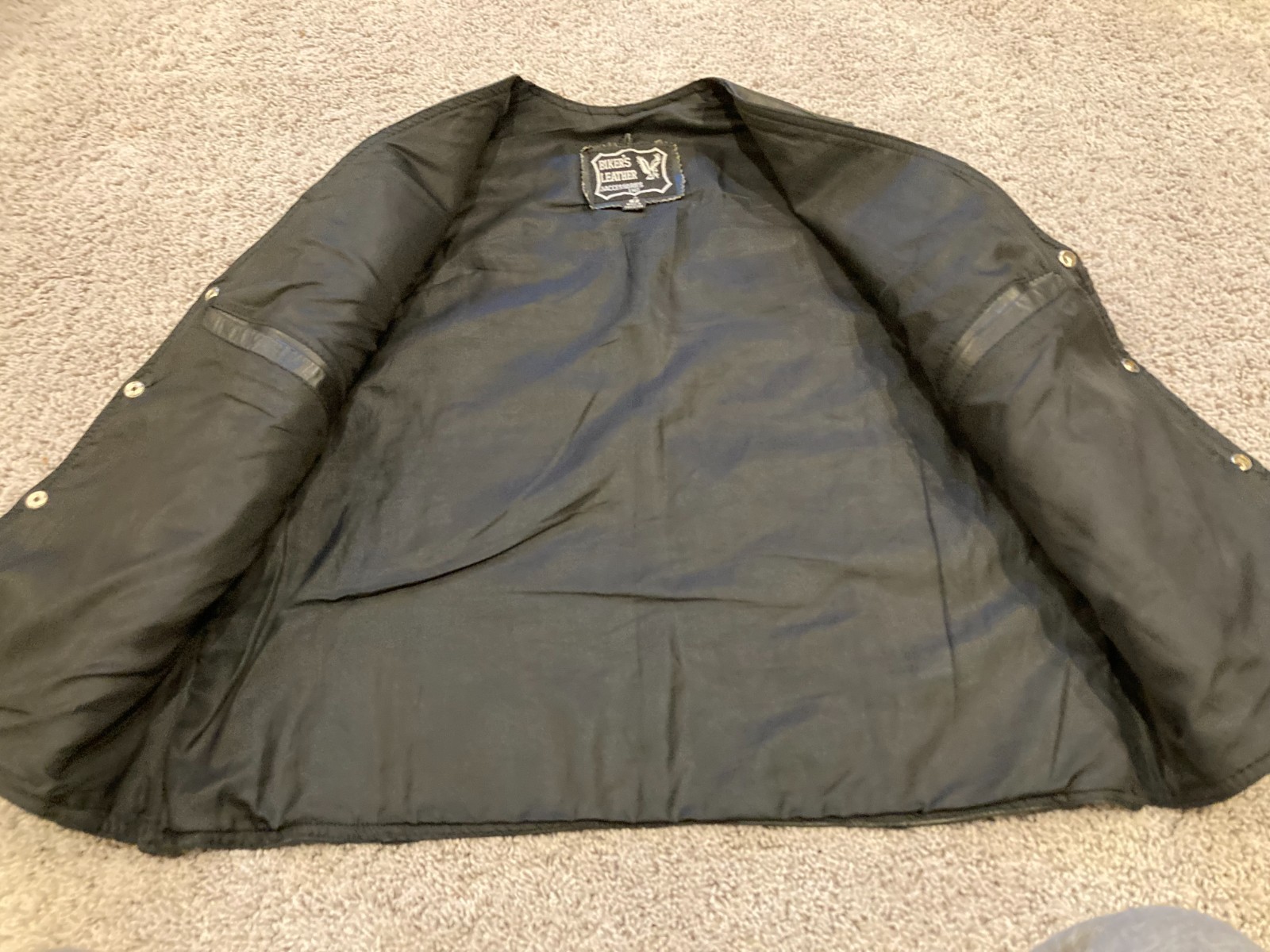 Bikers Leather Eagle Patch Black Leather Vest Men… - image 7