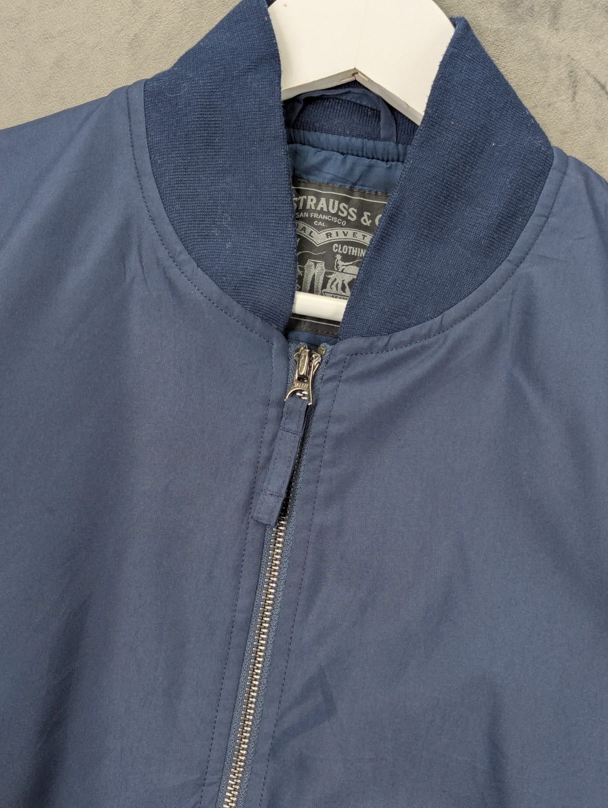 Levi's Thermore Bomber Jacket Men's Size Small Quilted lining Blue Zip Classic image 2