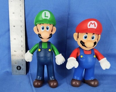 Super Mario Luigi Large Figure Lot Nintendo Characters Toy Set 2pcs 5 Inch