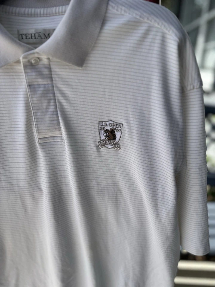 Polo de golf para hombre PGA U.S Open 2007 Oakmont Country Club mediano crema/bronceado a rayas. Foto 3 de 4