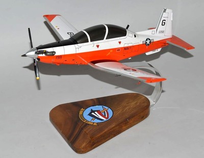 USN Raytheon Beechcraft T-6A Texan II VT-27 Boomers Desk Model 1/32 SC Airplane