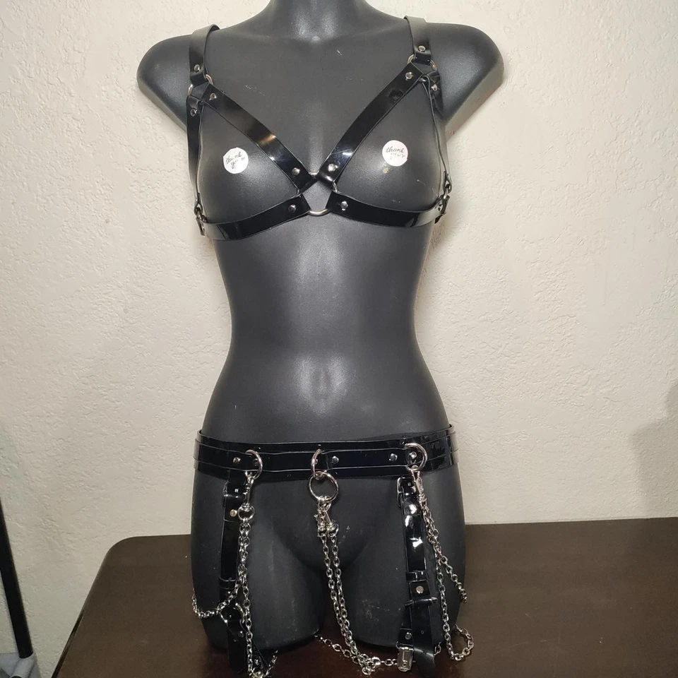 上衣和底部**可调节人造皮革束带带多链  — 第 3/3 张图片