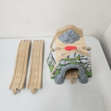 Thomas, Wooden, Mountain Tunnel/Bridge Road  Rail , Learning Curve, 2002