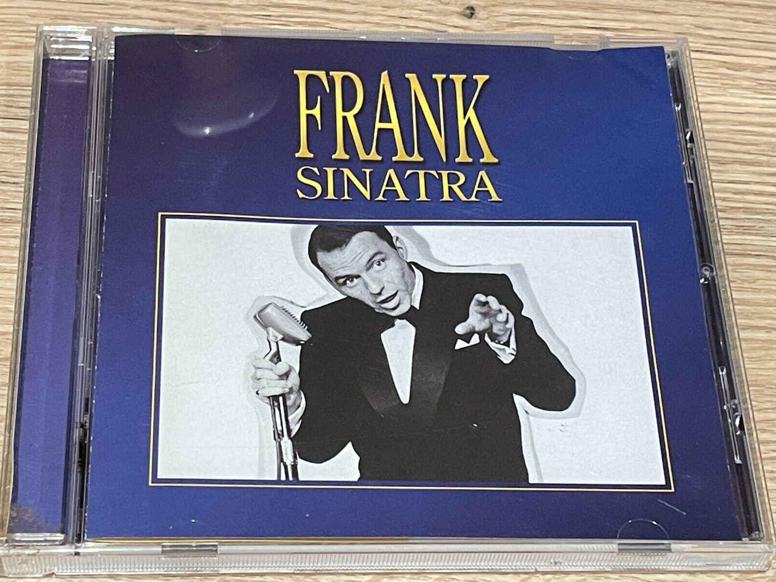 Frank Sinatra - CD Album - 2002 Fastforward Music - 20 Greatest Hits