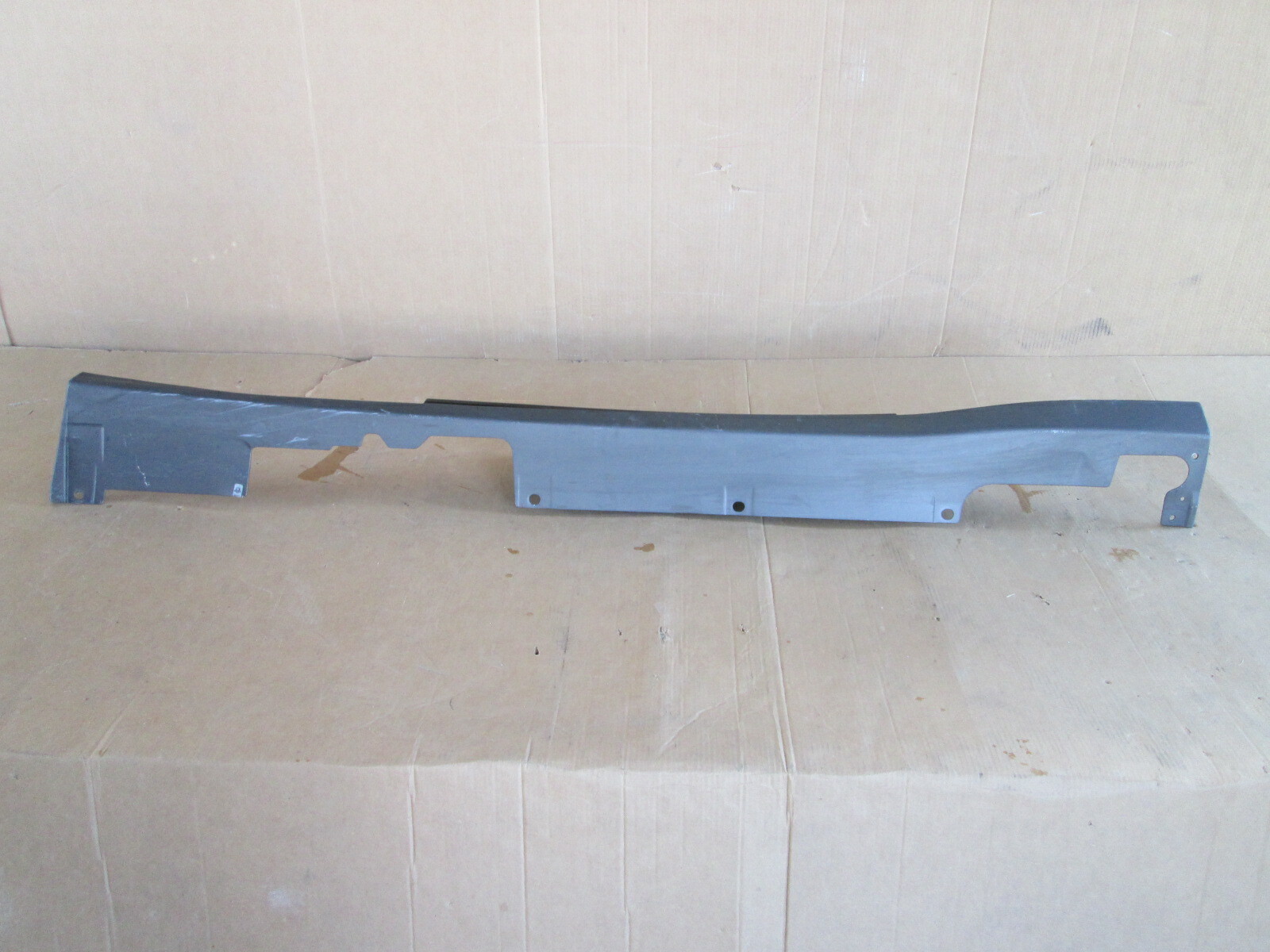 Ferrari F12 Berlinetta LH Rocker Panel / Side Skirt # 84306400 