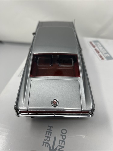 Danbury Mint 1967 Dodge Charger Silver Metallic W/PAPERS *READ* - Picture 8 of 14