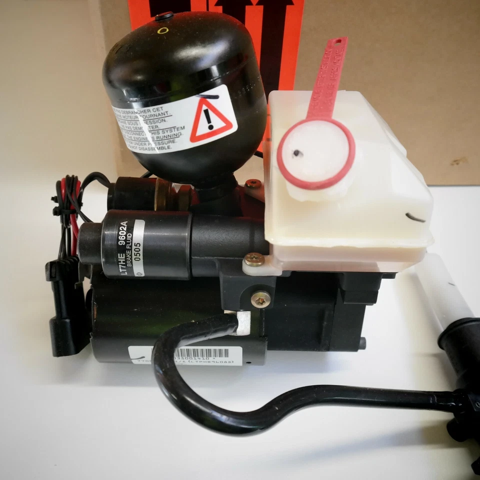 Renault Twingo Easy groupe electropompe embrayage pilote neuf origine 7700870473 - Photo 2/4