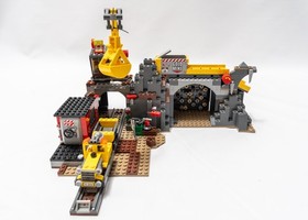 LEGO City 4204 &ndash; Gold Mine Set