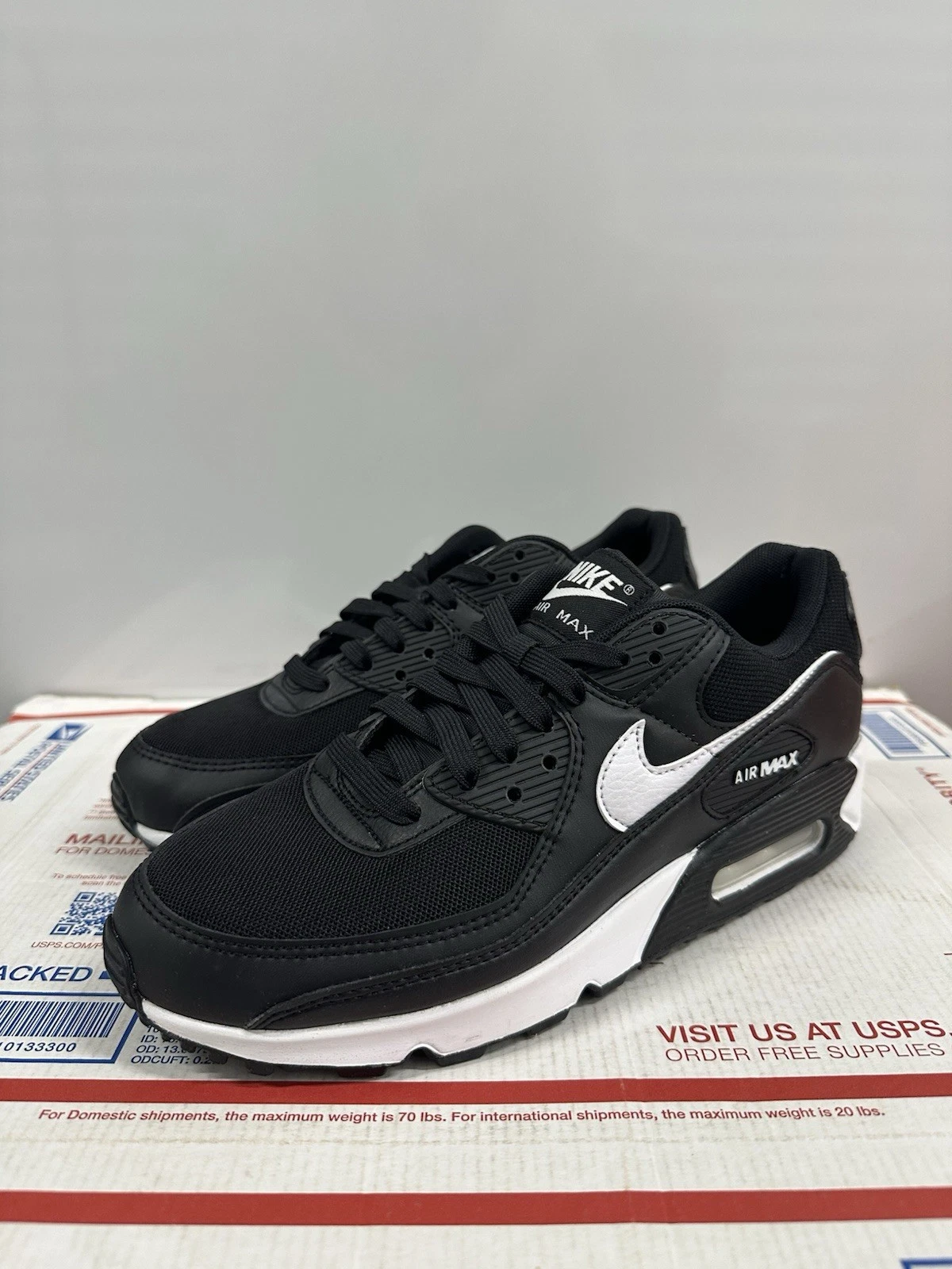 Nike Wmns Air Max 90 ‘Black White’ DH8010 002 Size 9 / Men’s Size 7.5