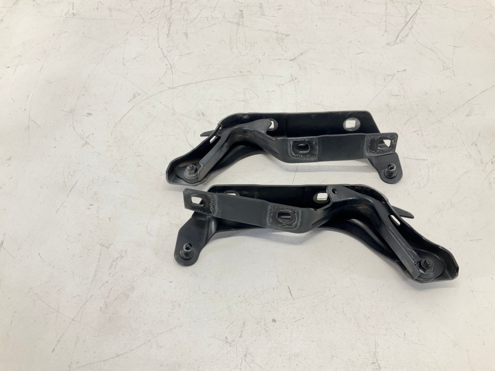 14-20 MASERATI Ghibli Hood Left Driver & Right Passenger Hinge CM