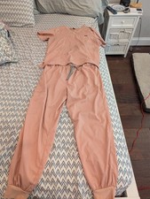 baby pink scrub set- mediums