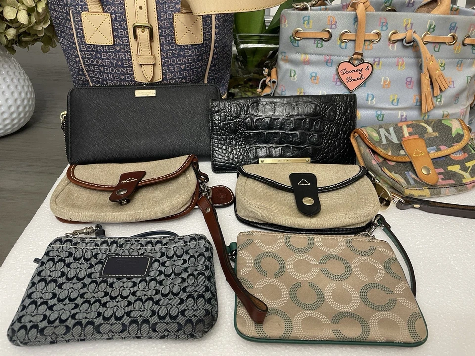 Lote de Coach, Kate Spade. Carteras, carteras y muñecas Brahmin, Dooney and Bourke Foto 2 de 4