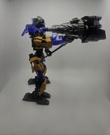 LEGO Bionicle 71309 Onua Uniter of Earth &ndash; Incomplete, Missing Purple Mask