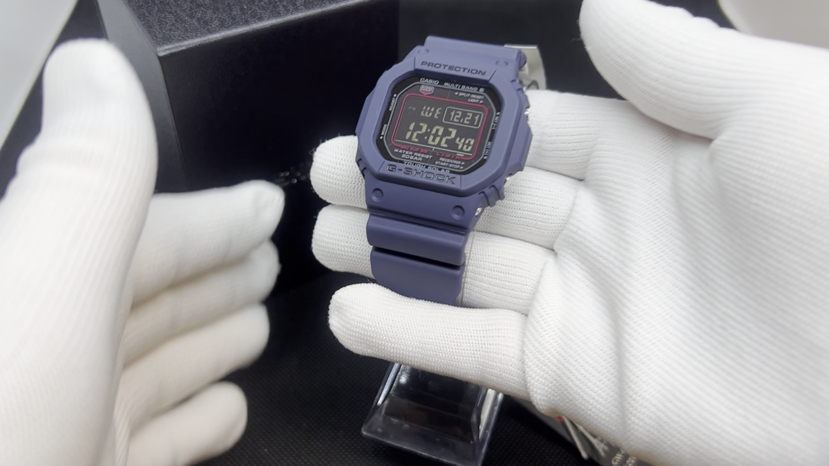 CASIO G-SHOCK GW-M5610U-2JF Blue Navy Red Men's watch Radio CASIO G-SHOCK GW-M5610U-2JF Blue Navy Red Men's watch Radio