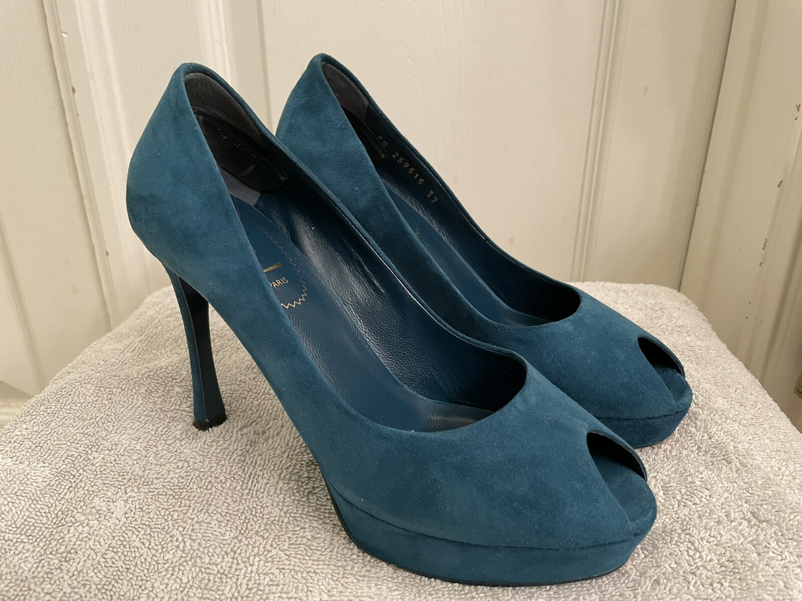 SAINT LAURENT Tacchi a spillo YSL Teal scamosciati punta aperta plateau taglia 37 molto belli