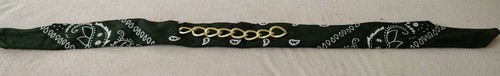 LADIES, Green & White Printed Neck Scarf with Gold Chain **Good Condition** - Picture 2 of 12
