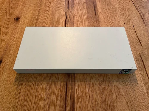 Compaq EO1004C 8-Port KVM Switch 147091-001 - Good Used Condition