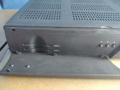 d-Box Multimedia Terminal DV3 by Nokia Receiver ohne Anleitung Fernbedienung - Bild 5 von 10