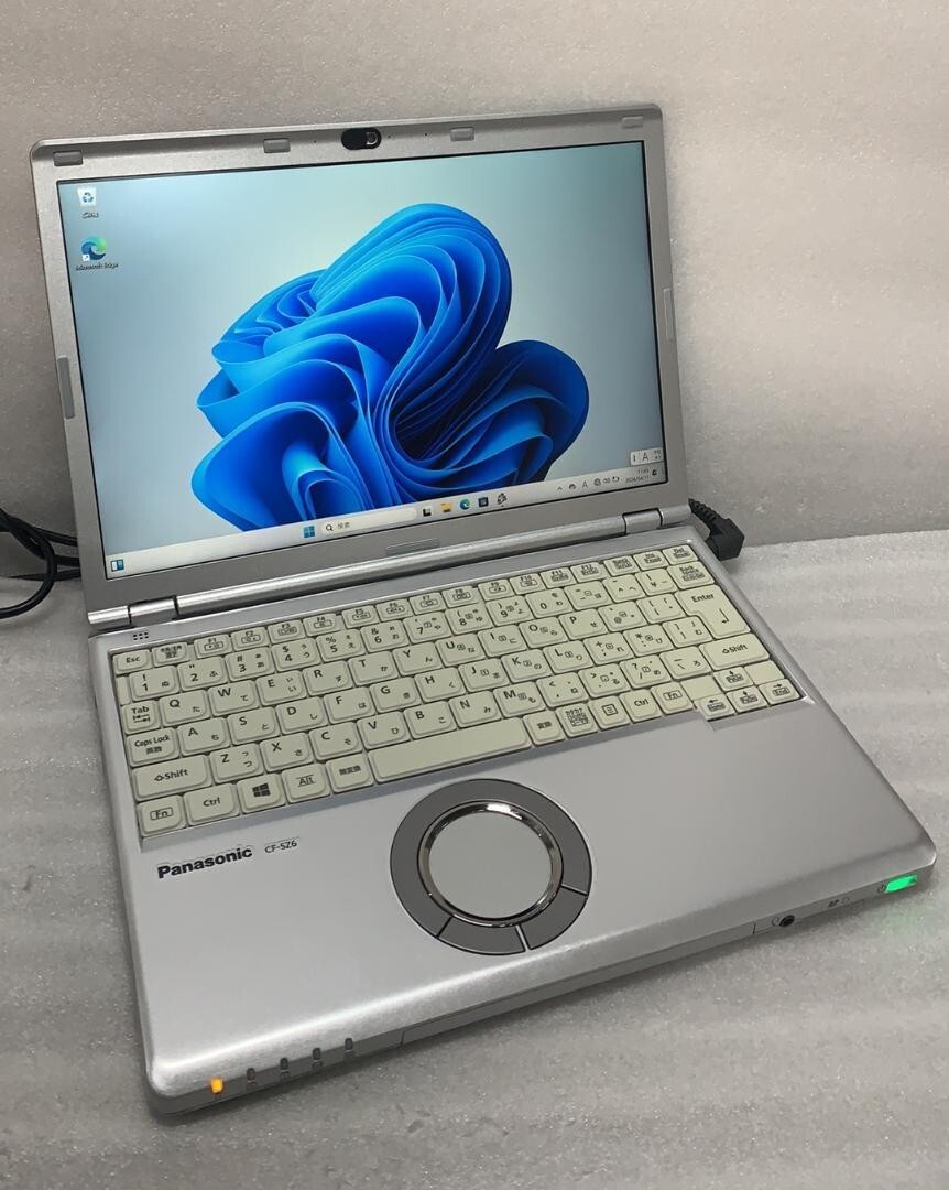 Let's Note CF-SZ6Z16VS Core i7-7600U Memory 16GB SSD 512GB Let's Note CF-SZ6Z16VS Core i7-7600U Memory 16GB SSD 512GB