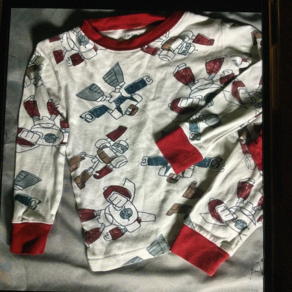 Figura de acción robot niño Carters 3T pijama de dos piezas Foto 2 de 4