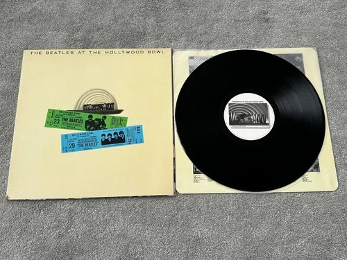 THE BEATLES AT THE HOLLYWOOD BOWL / NM UK 12" VINYL LP EMTV4 ULTRASONIC CLEANED