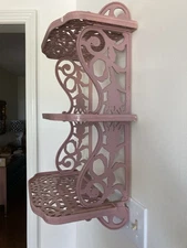 VTG Homeco Victorian style  Filigree Pink Wall 3 Shelf USA