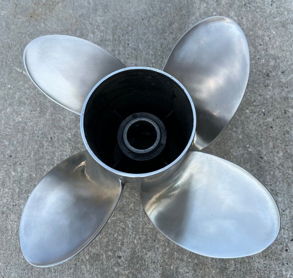 Mercury Offshore Series 4-blade Propeller 17