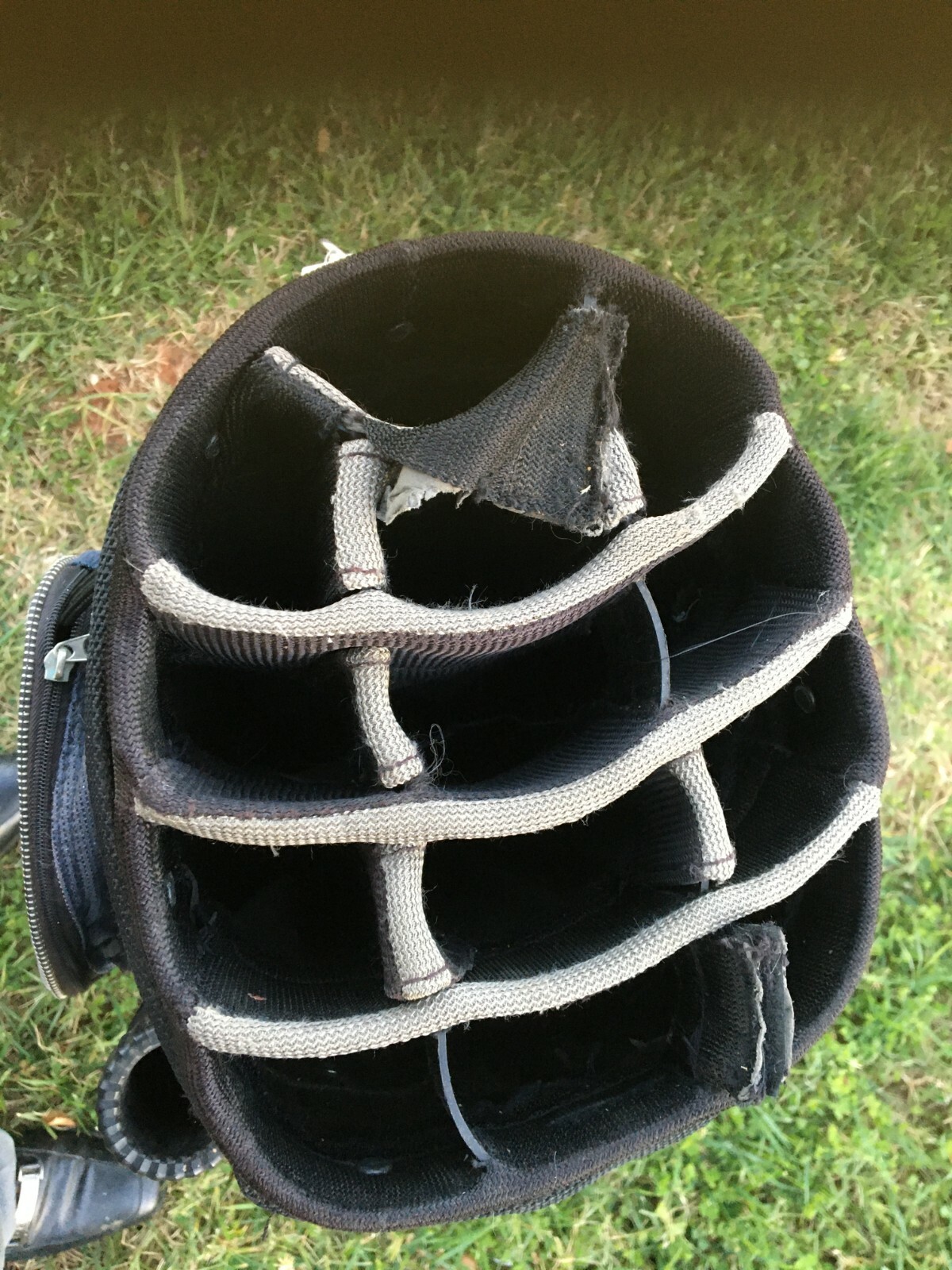 ACUITY GOLF BAGCART 13 WAY DIVIDERPADDED STRAPBLACK NO RAIN