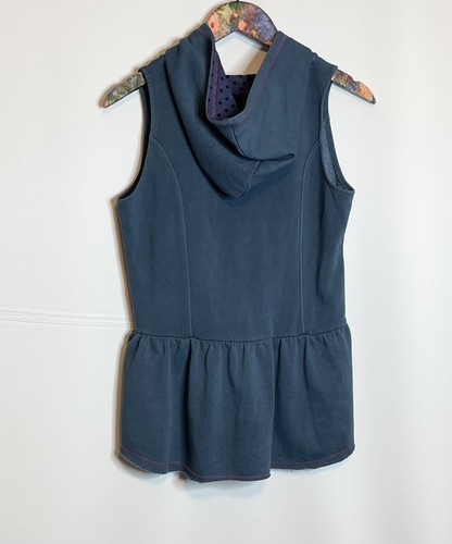 Matilda Jane 435 Hooded Vest Girls Size 14 Ruffle My Compass Teen Sleeveless - Picture 4 of 7