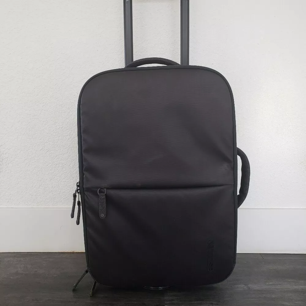 Incase eo travel duffel sale