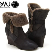 EMU Australia Brown Suede Wedge Ankle Boot Sheepskin Cuff Size 9 Warm Mobwife