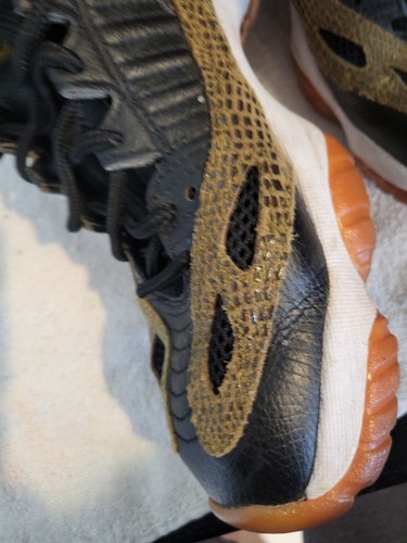 Size 8.5 - Jordan 11 IE Low Croc 2015 - Picture 12 of 22