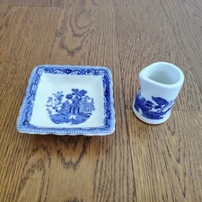 ANTIQUE BUFFALO CHINA BLUE WILLOW RESTAURANT WARE SQUARE BOWL INDIVIDUAL CREAMER