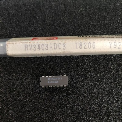 RV3403ADC3 Raytheon High Performance Quad OpAmp DIC14 , CERDIP14 RC3403