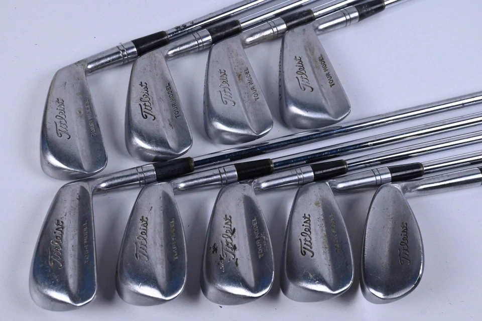 Titleist Tour Model 1991 Irons / 3-PW+SW / Regular Flex True Temper Dynamic - Image 2 of 4