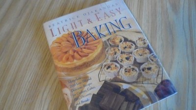Beatrice Ojakanga Light and Easy Baking by Beatrice Ojakangas    hc