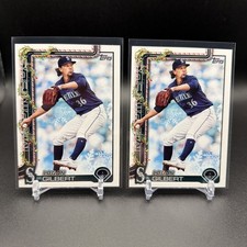 2025 Topps Holiday Logan Gilbert #H83 Seattle Mariners  Baseball (2) Cards