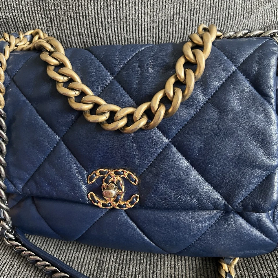 CHANEL 19 Large Quilted  Flap Bag Preowned Authentic - Image 2 of 4