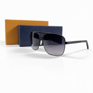 Louis Vuitton Attitude Z1256U Sunglasses Black Gradient Lens | Men’s LV Aviator