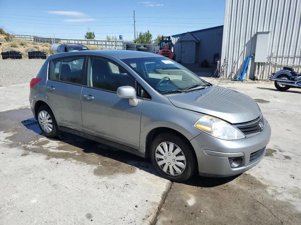 BLK LEFT FRONT DOOR TRIM PANEL 80901ZW85A 2008 NISSAN VERSA Foto 4 de 4