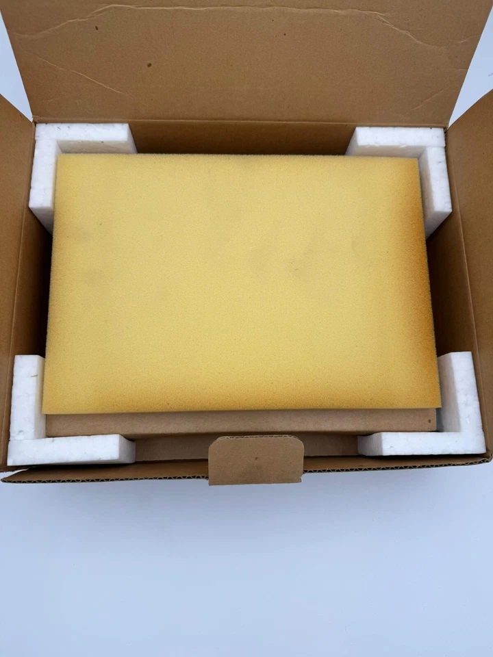 FUJITSU FPF8060HRUK LCD PANEL DISPLAY SCREEN - Image 3 of 4